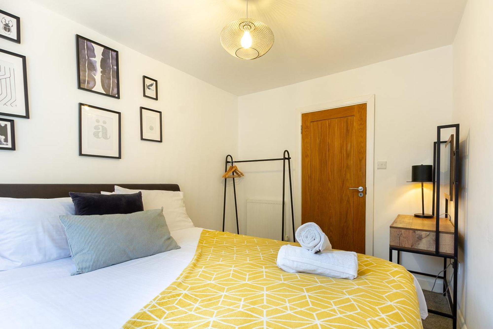 Apartment Chic 4 Bed By Station Brighton