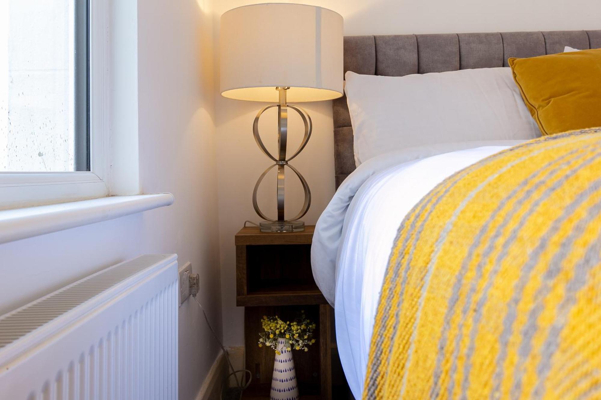 Chic 4 Bed By Station Apartment Brighton