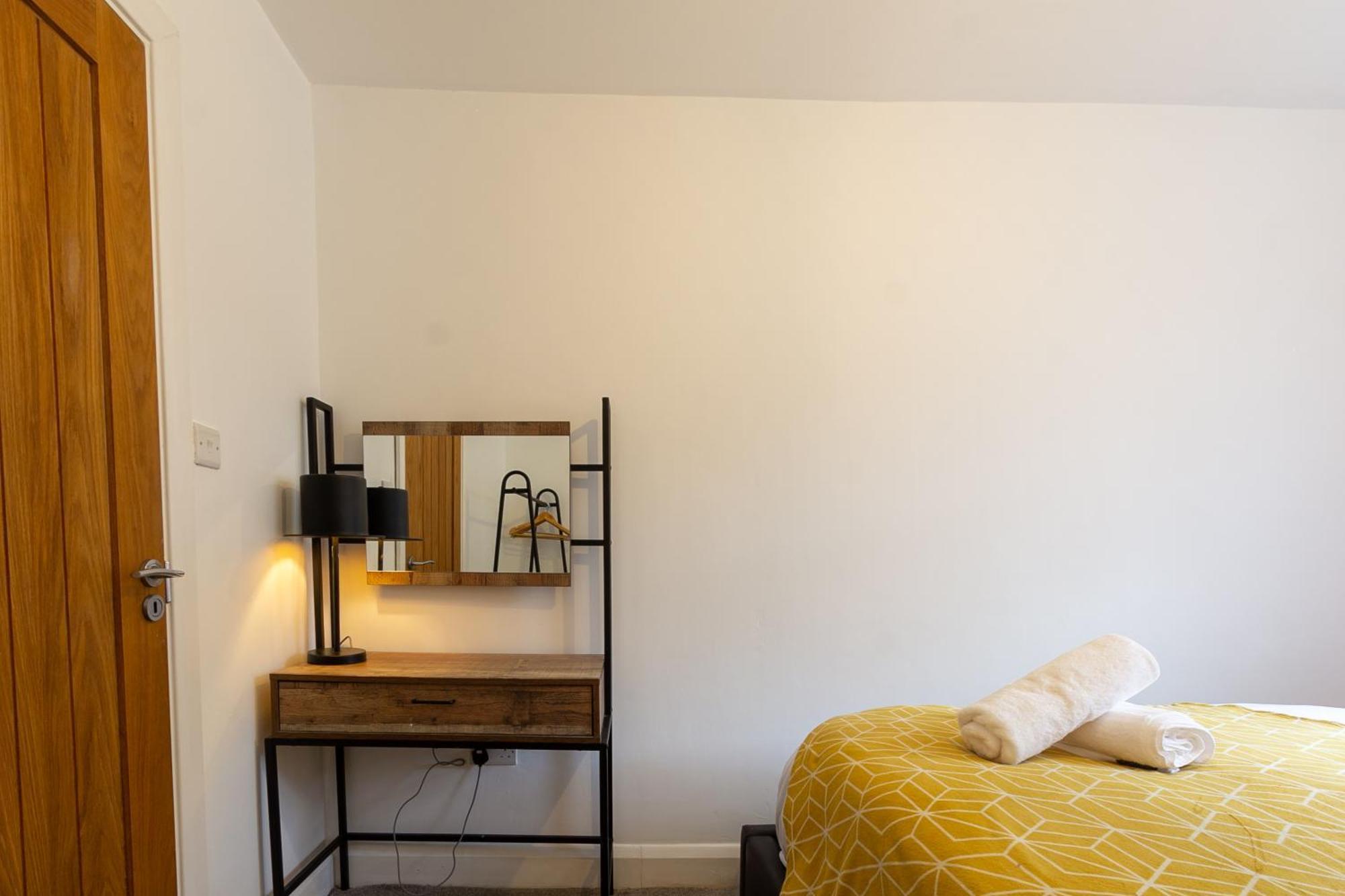 Apartment Chic 4 Bed By Station *