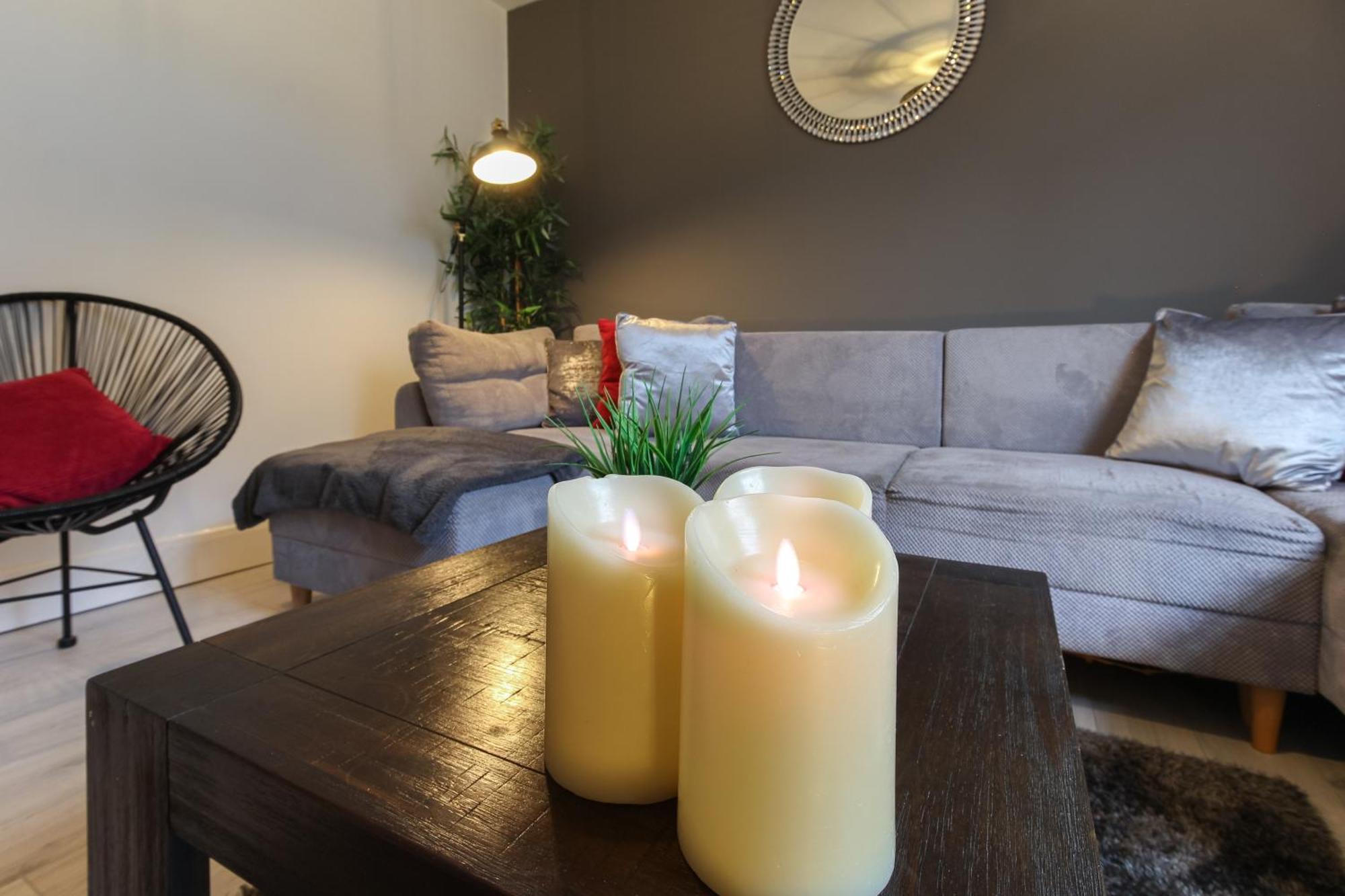 Chic 4 Bed By Station *